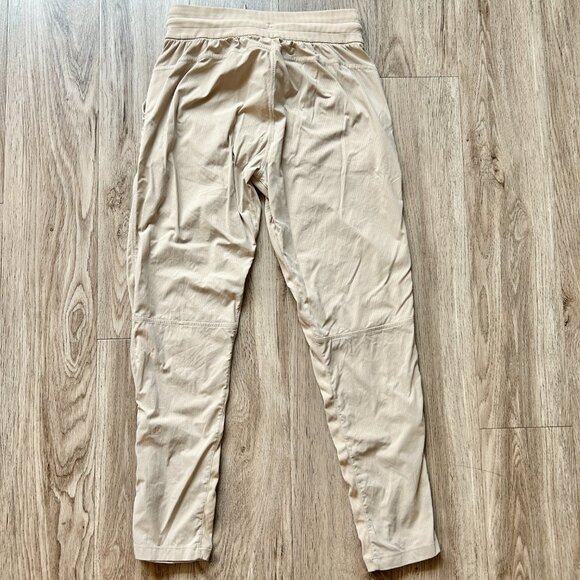 Lululemon Beyond the Studio Pant Slim in Cafe Au Lait Size 4 - Picture 8 of 8